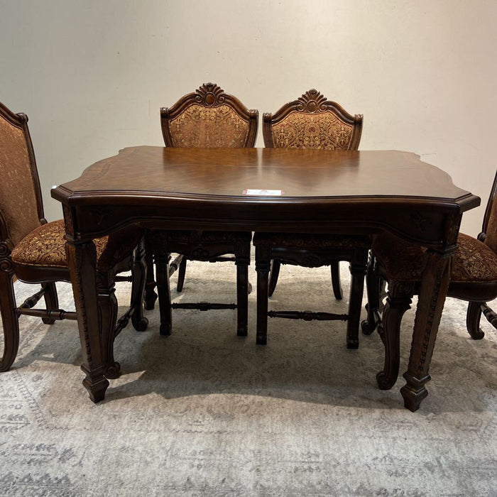 Dark Wood DR Table + 6 Chairs