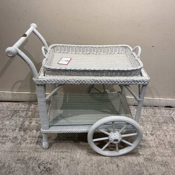 White Wicker Cart (LCK)