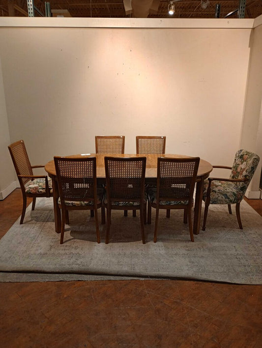 Vintage Round DR Table + 7 Chairs (AKH)