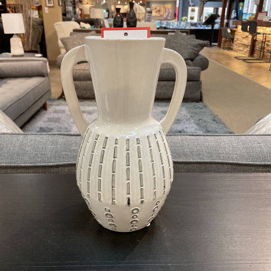 White Vase (BL)