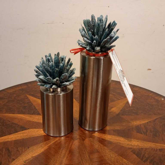 S/2 Blue Spiked + Silver Base Decor (BI)