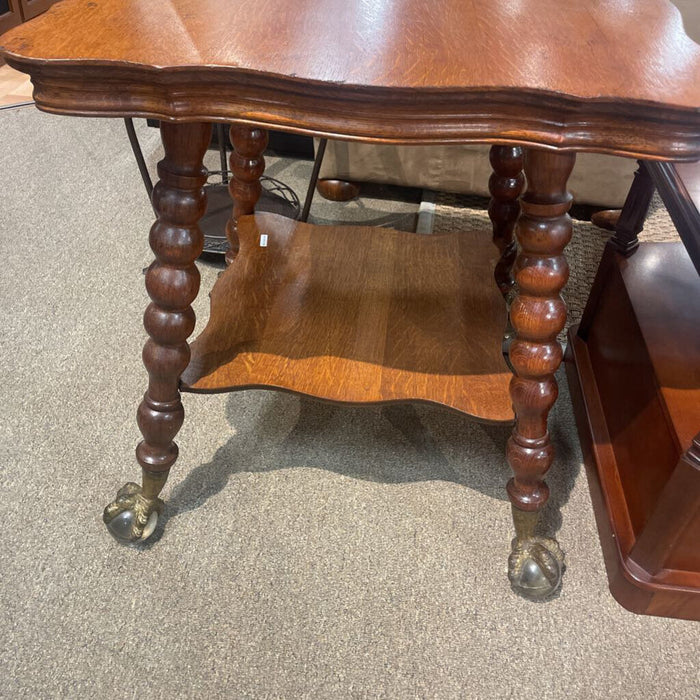 DW Clawfoot End Table (BMK)