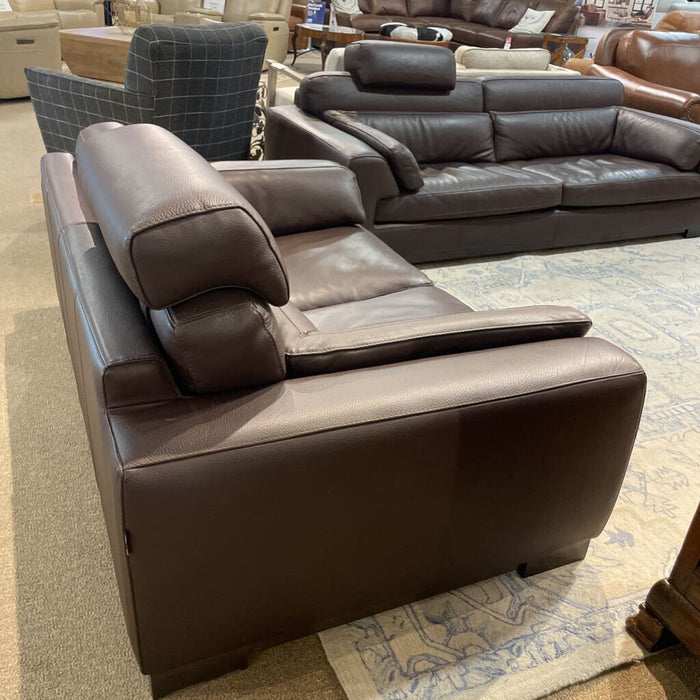 Brown Modern Leather Loveseat (LLKH)