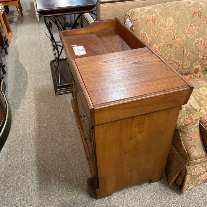 Oak Dresser (BLH)