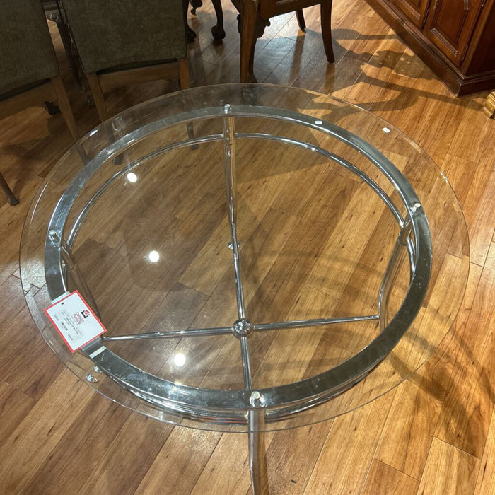 Round GT SIlver Base Table (LCK)