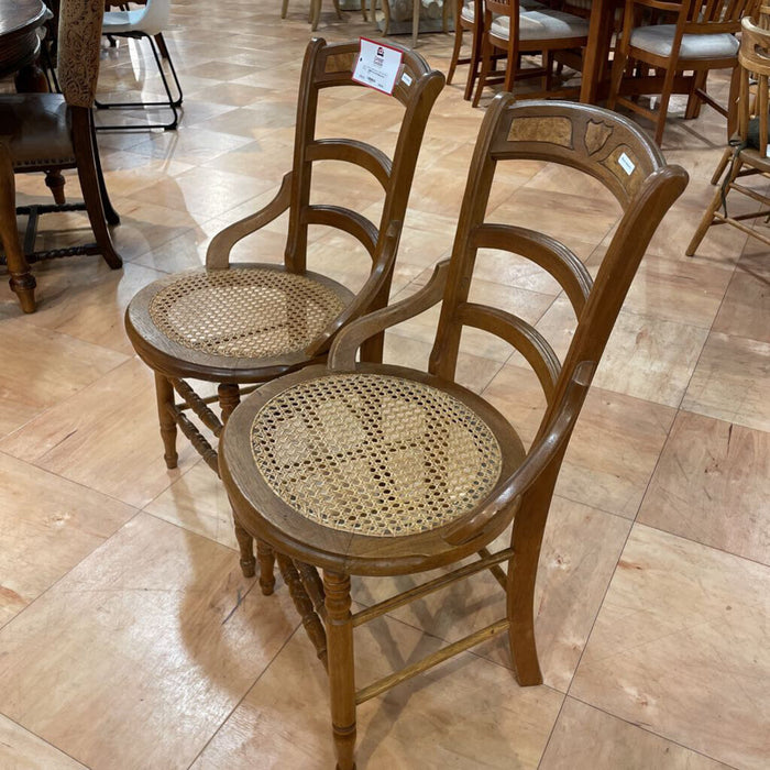 S/2 Oak Dining Chairs (TK)