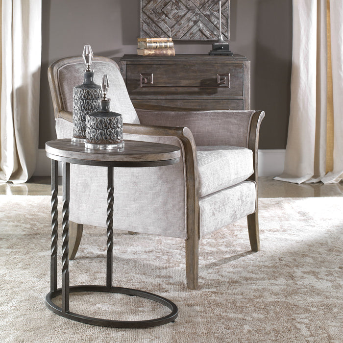 Tauret - Cantilever Accent Table - Gray & Black