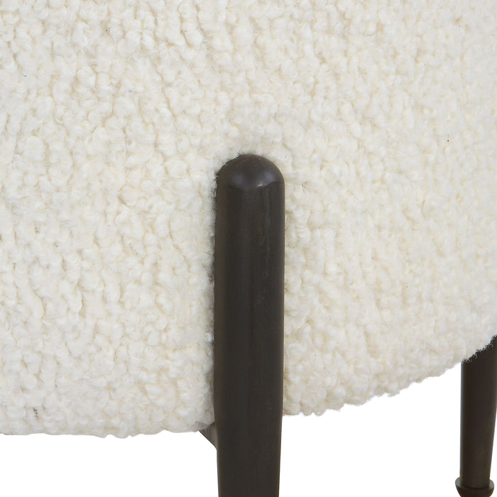 Arles - Shearling Ottoman - White