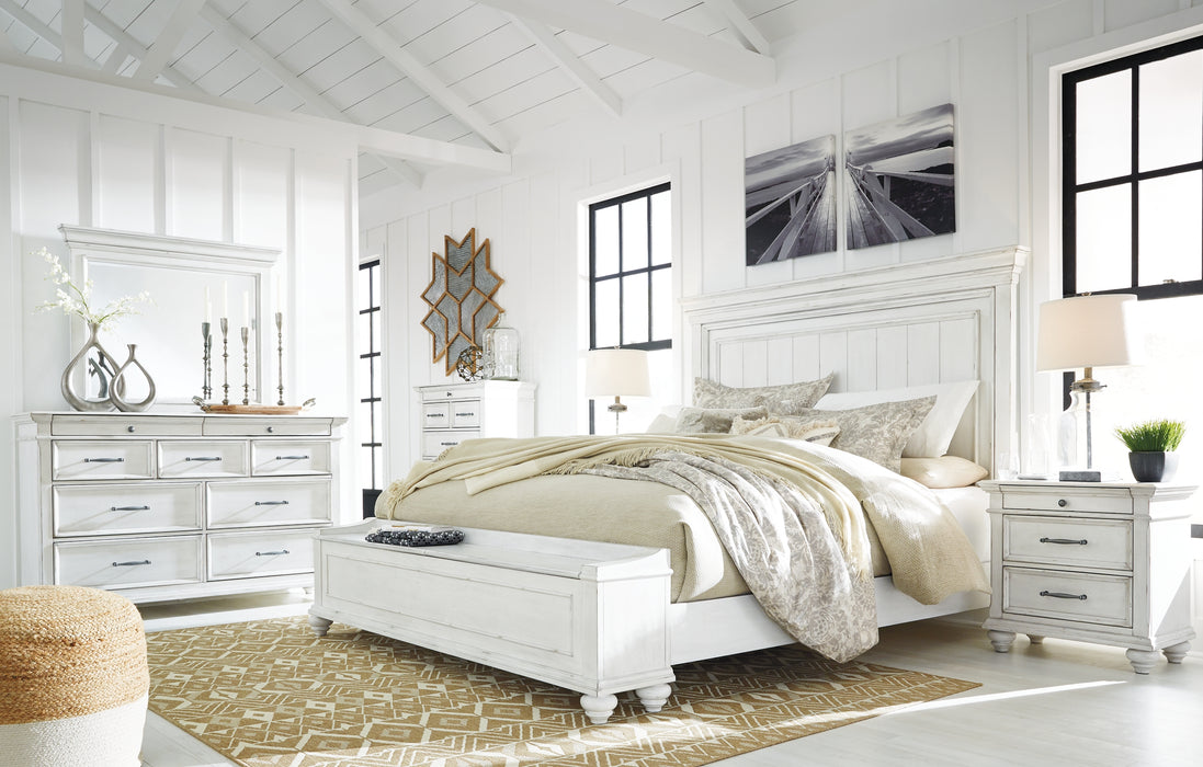 Kanwyn King Panel Bed with Storage with Mirrored Dresser and 2 Nightstands