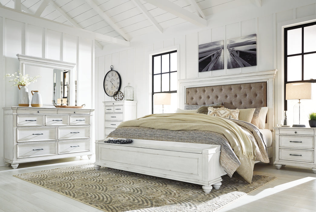 Kanwyn Queen Panel Bed with Storage with Mirrored Dresser and Chest