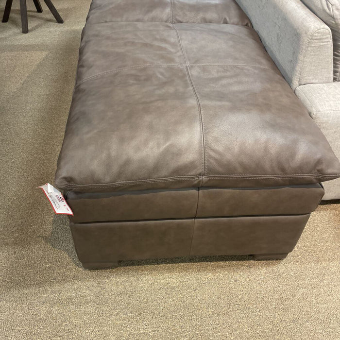 Canyon Ottoman