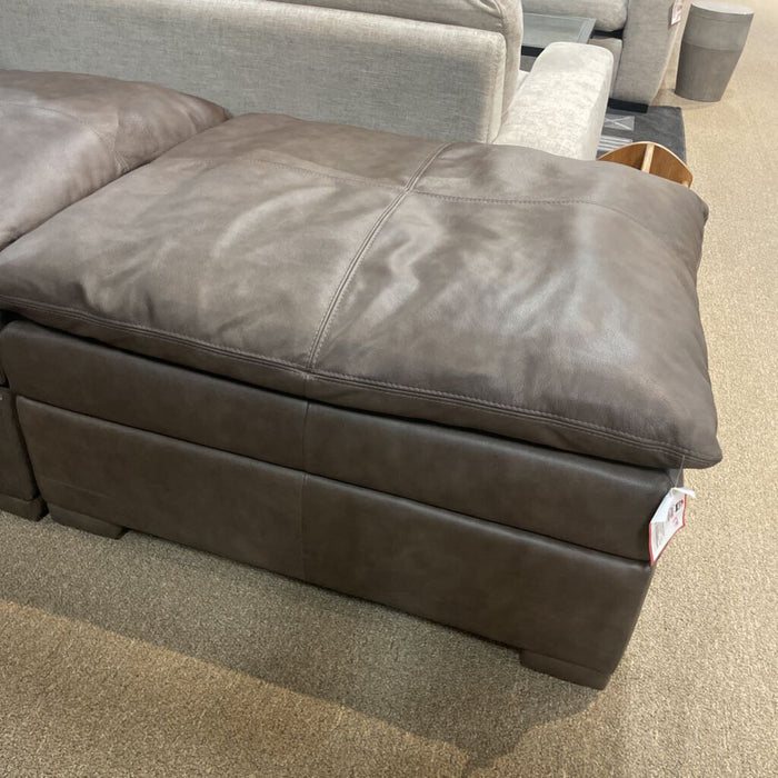 Canyon Ottoman