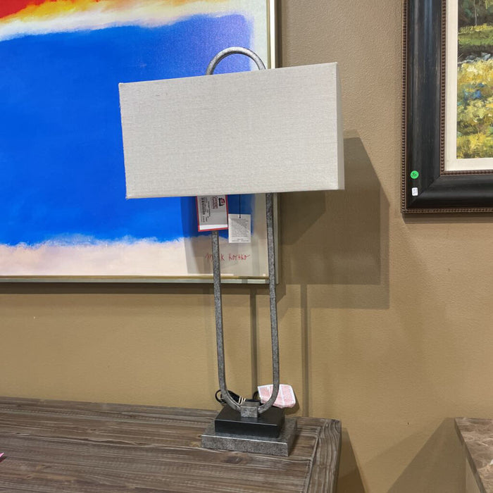 Bennish Table Lamp